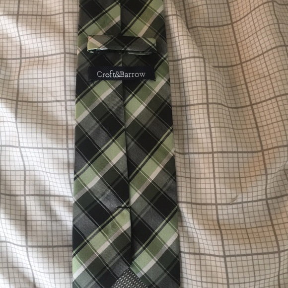 Croft and Barrow tie - Picture 2 of 2